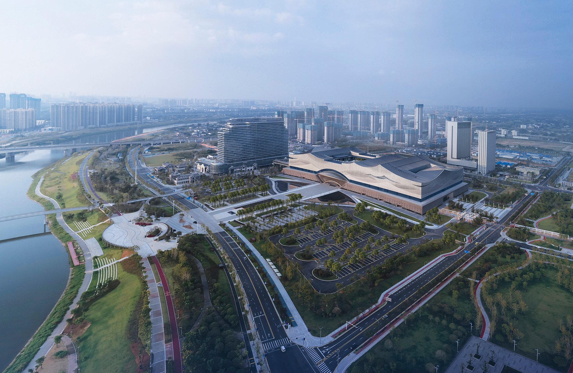 Sustainable Architecture Design: Changsha International Conference Center