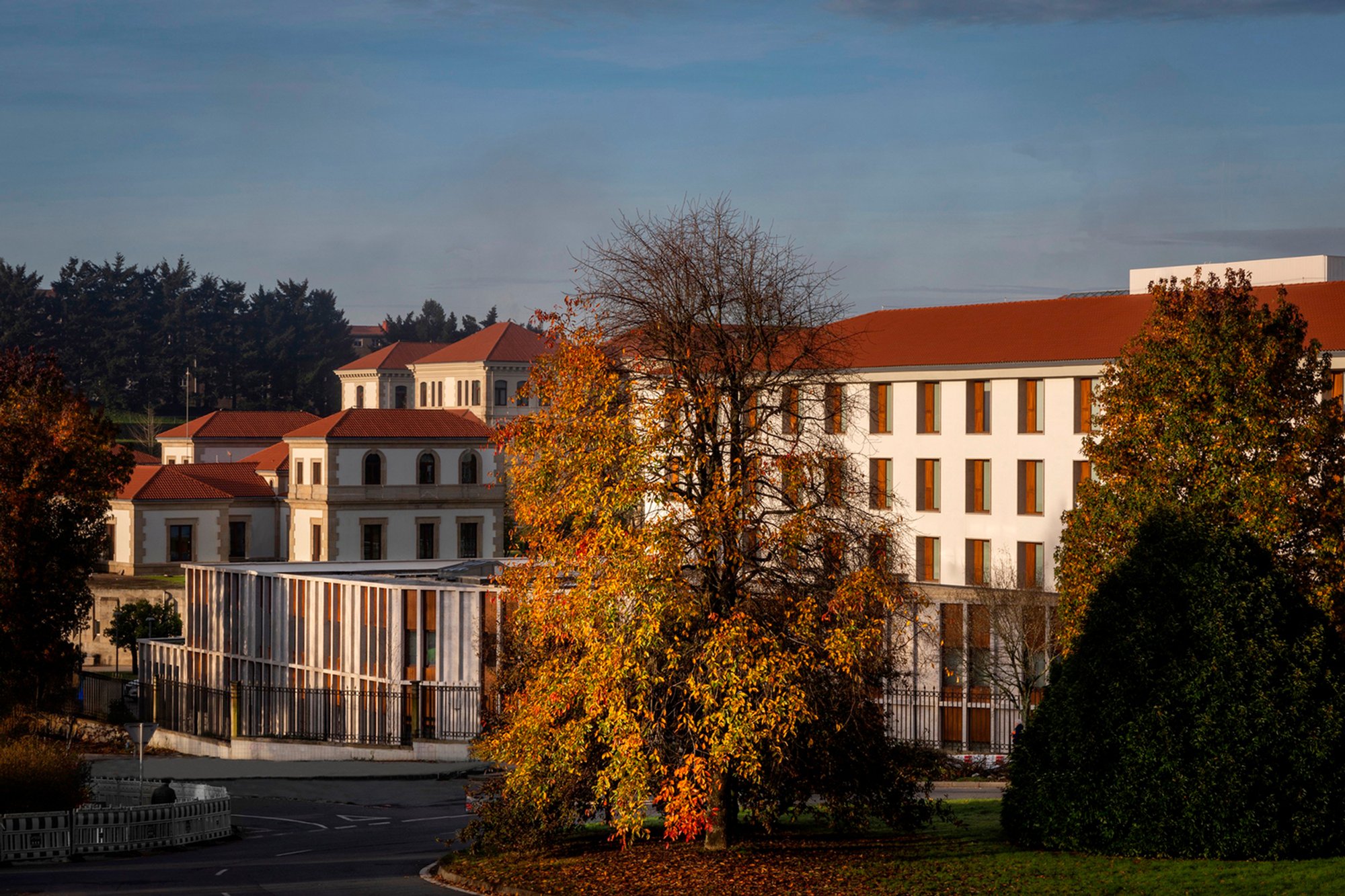 Sustainable Building Renovation in Spain: A Closer Look at the Espellos Building by Díaz y Díaz Arquitectos