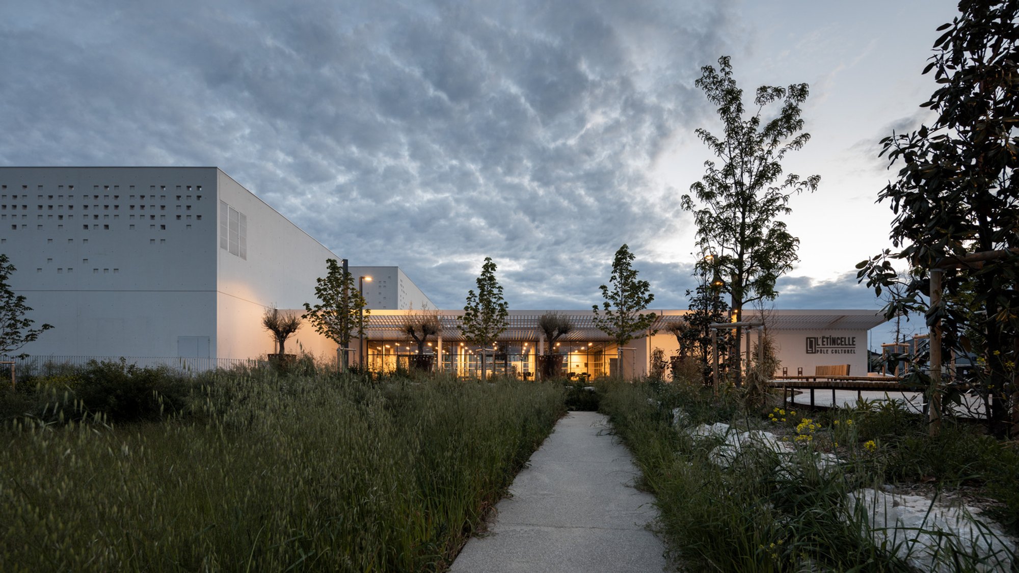 L'Étincelle Cultural Center: A New Beacon of Culture in Venelles, France