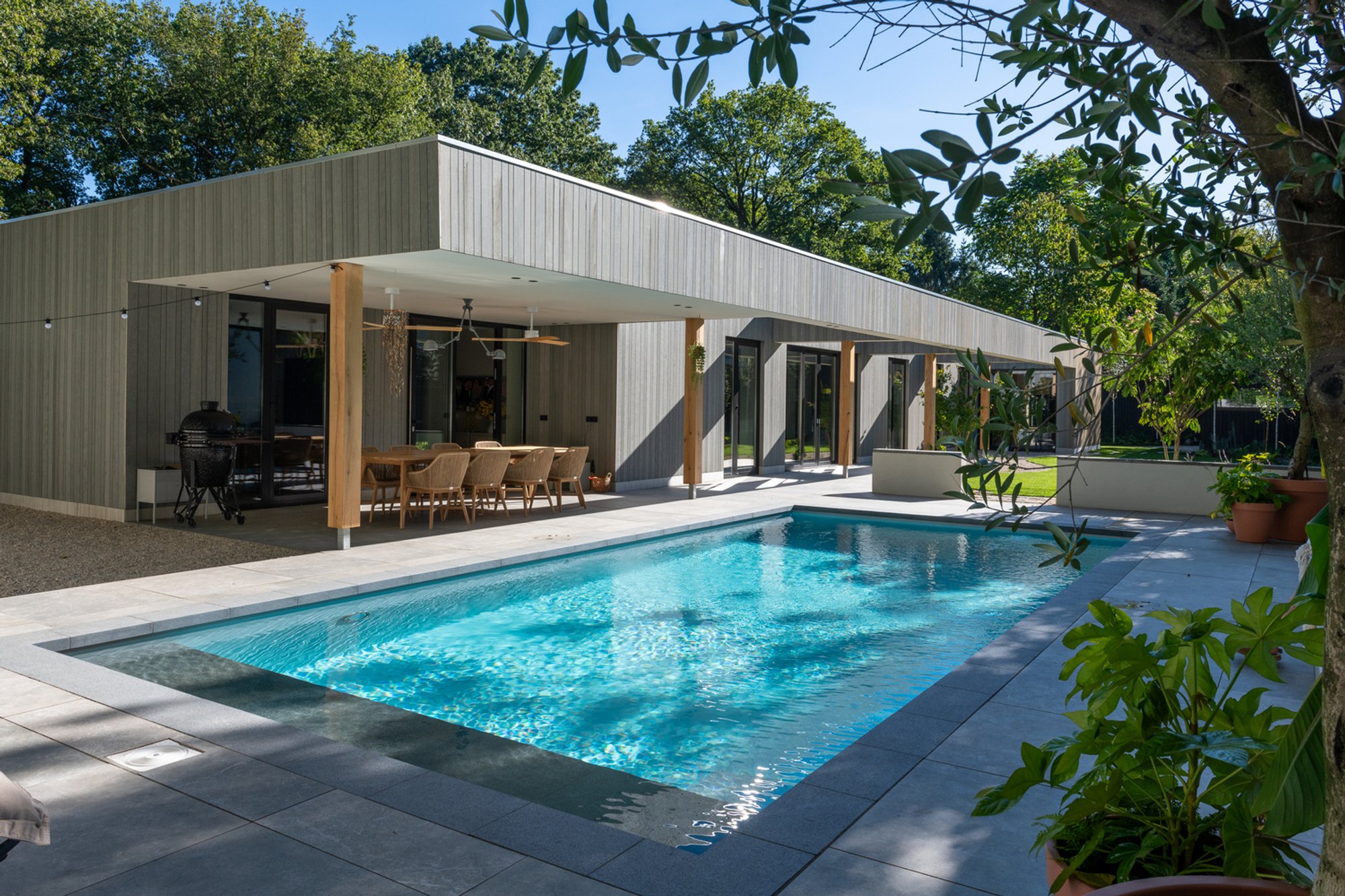 Metamorphosis 70’s Bungalow Oss: A Model of Sustainable Home Renovation