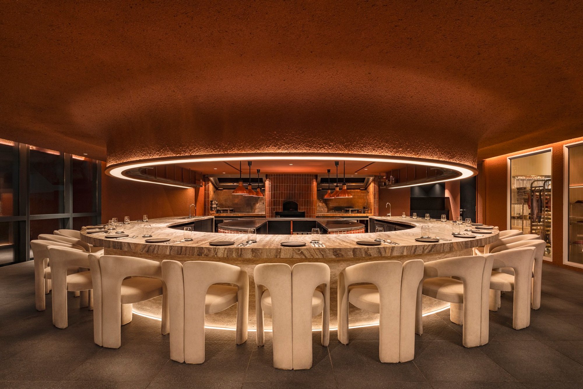 Bar Kar / Spacemen Studio: A Symphony of Primordial Elegance and Modern Design