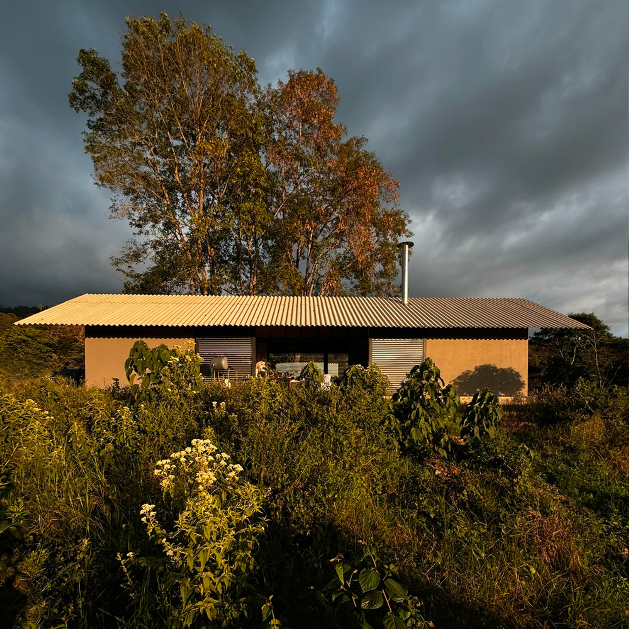 Sustainable Vernacular Architecture Colombia: A Closer Look at Spring House by MA-SA
