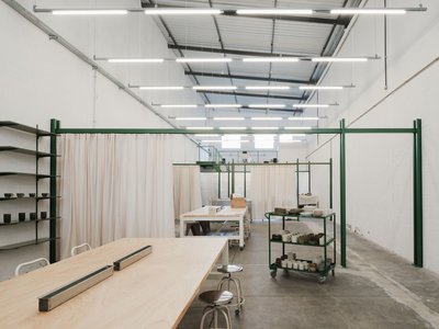 A Ceramics Workshop Built Like a Kiln for Ideas