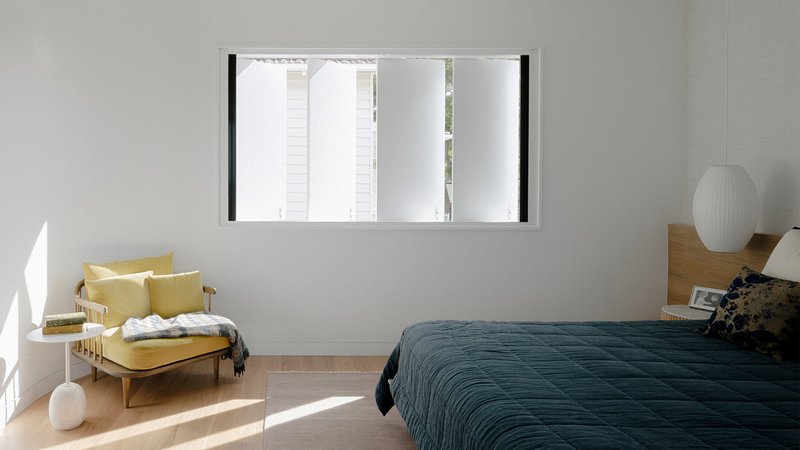 Boomerang House in the inner-city Brisbane suburb of Ascot by Joe Adsett Architects.