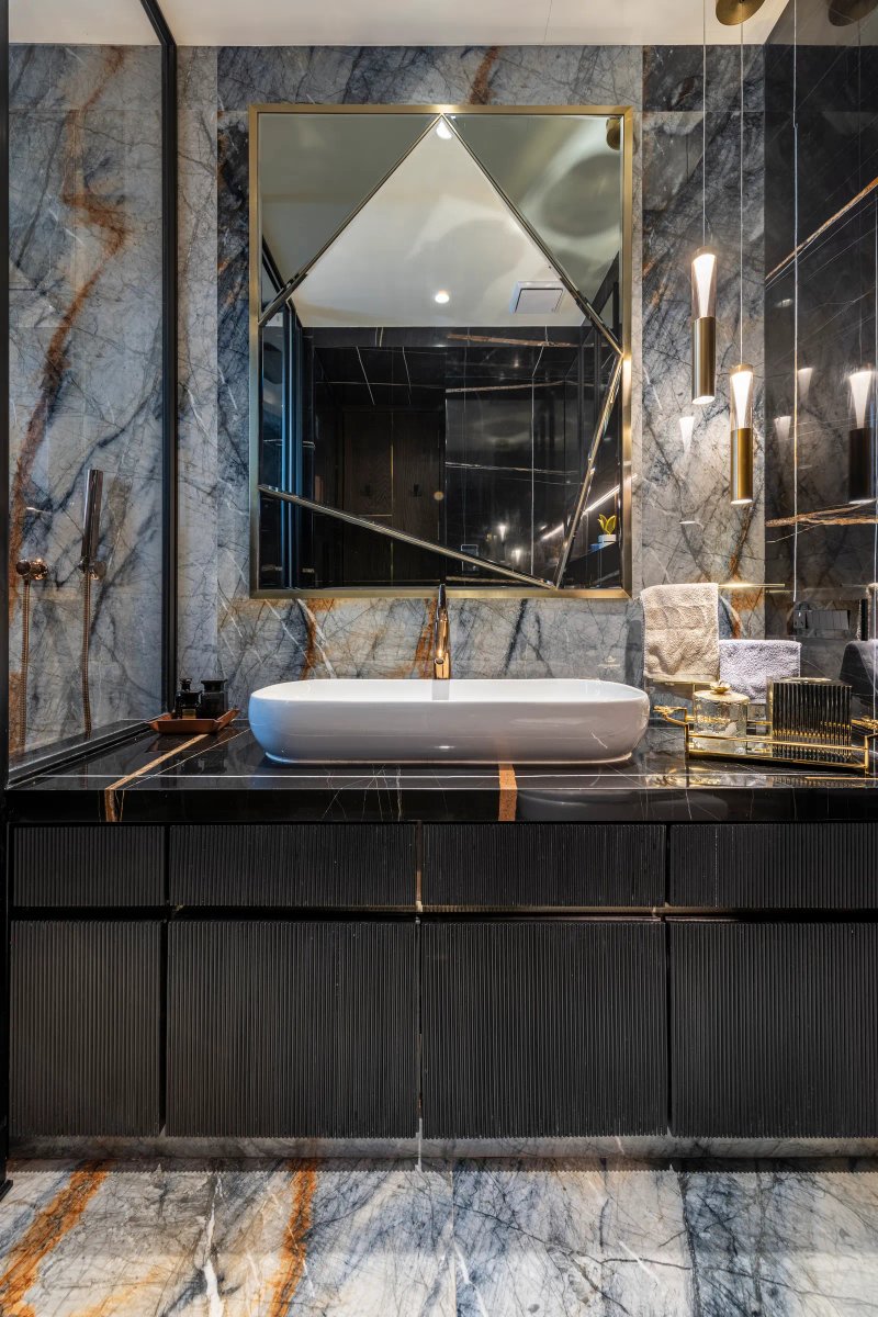 Storage-rich bathrooms PRASHANT BHAT