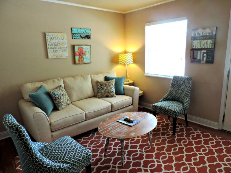 Bad furniture arrangements can also be a common Feng Shui error.  Pixabay / Pexels