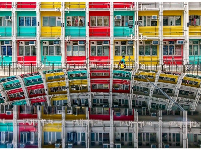 - Urban Pastel by Halu (iPhoneX)