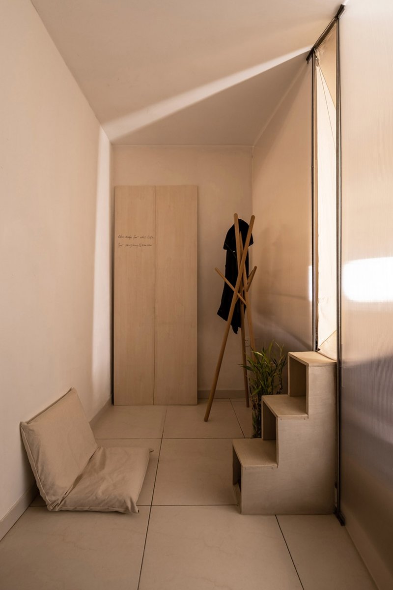 The door of the bedroom © Houshi Architecture
