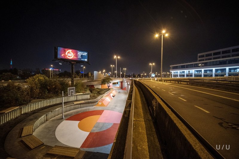 View from bridge towards the entrance of underground © Jiří Kotal
