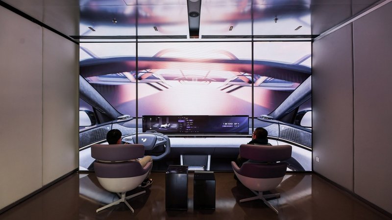 The experiential zone with modular digital fixture © Charlie Xia