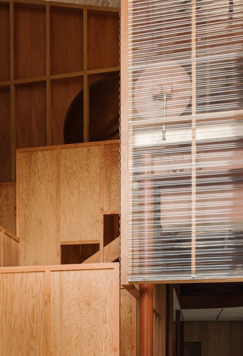 Detailed view of the corrugated polycarbonate panels