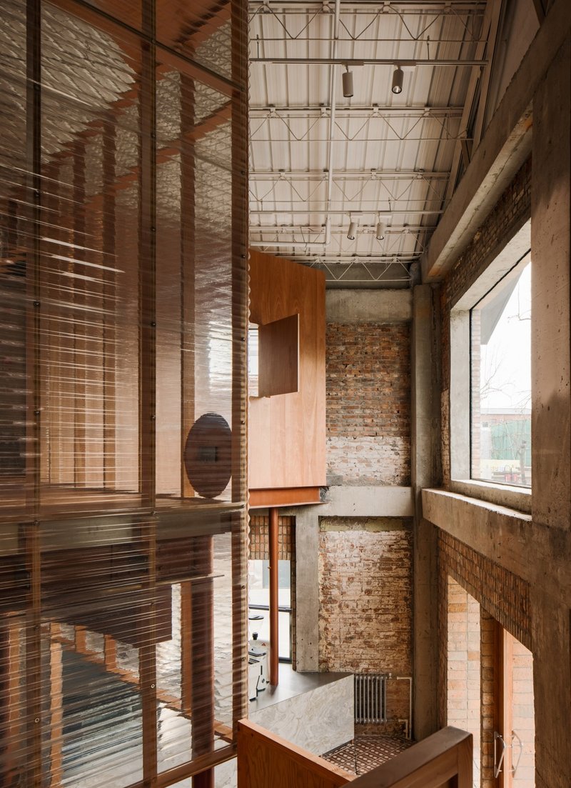 View to the solid structure from the ground floor © Wen Studio
