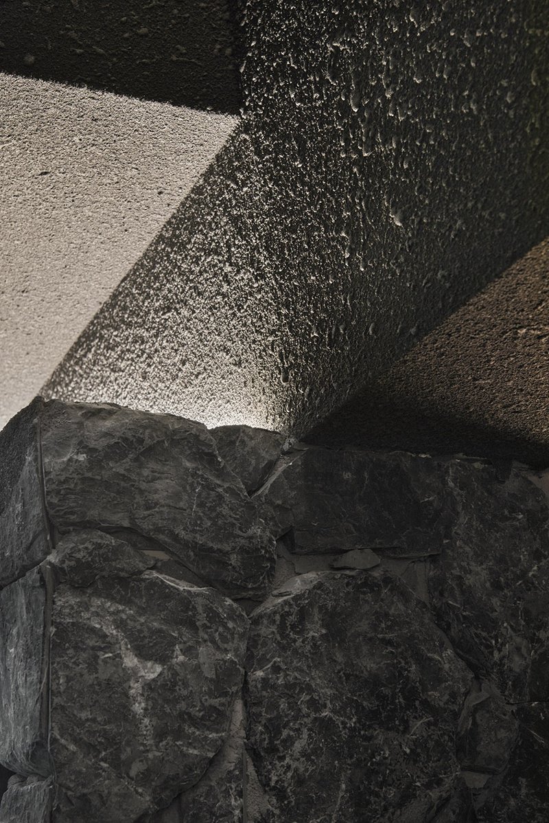 Material details © Ruijing Photography