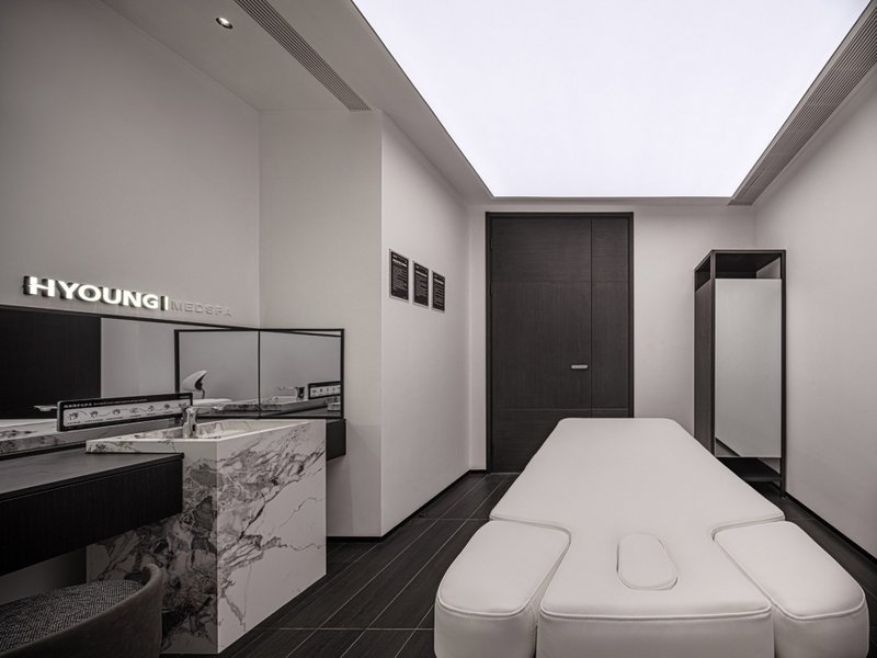 The interior of the treatment room © WYAP