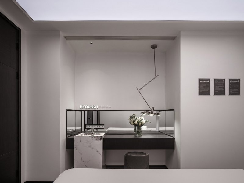 The interior of the treatment room © WYAP