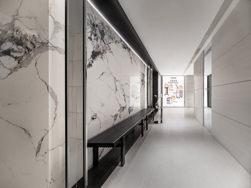 Rest area in the corridor&nbsp; © WYAP Image&nbsp;