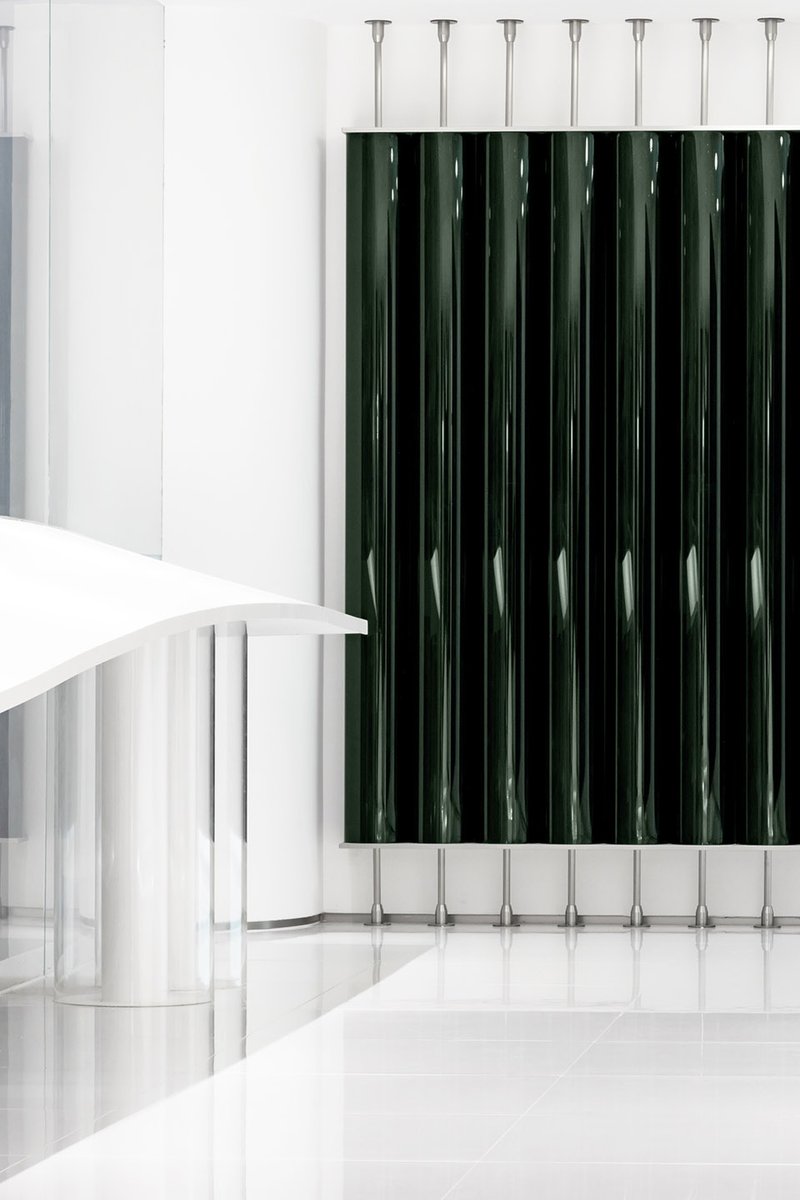 Details of the green acrylic pipe&nbsp;©Meng Qingwei, Xie Yilun, Wu Ruozheng