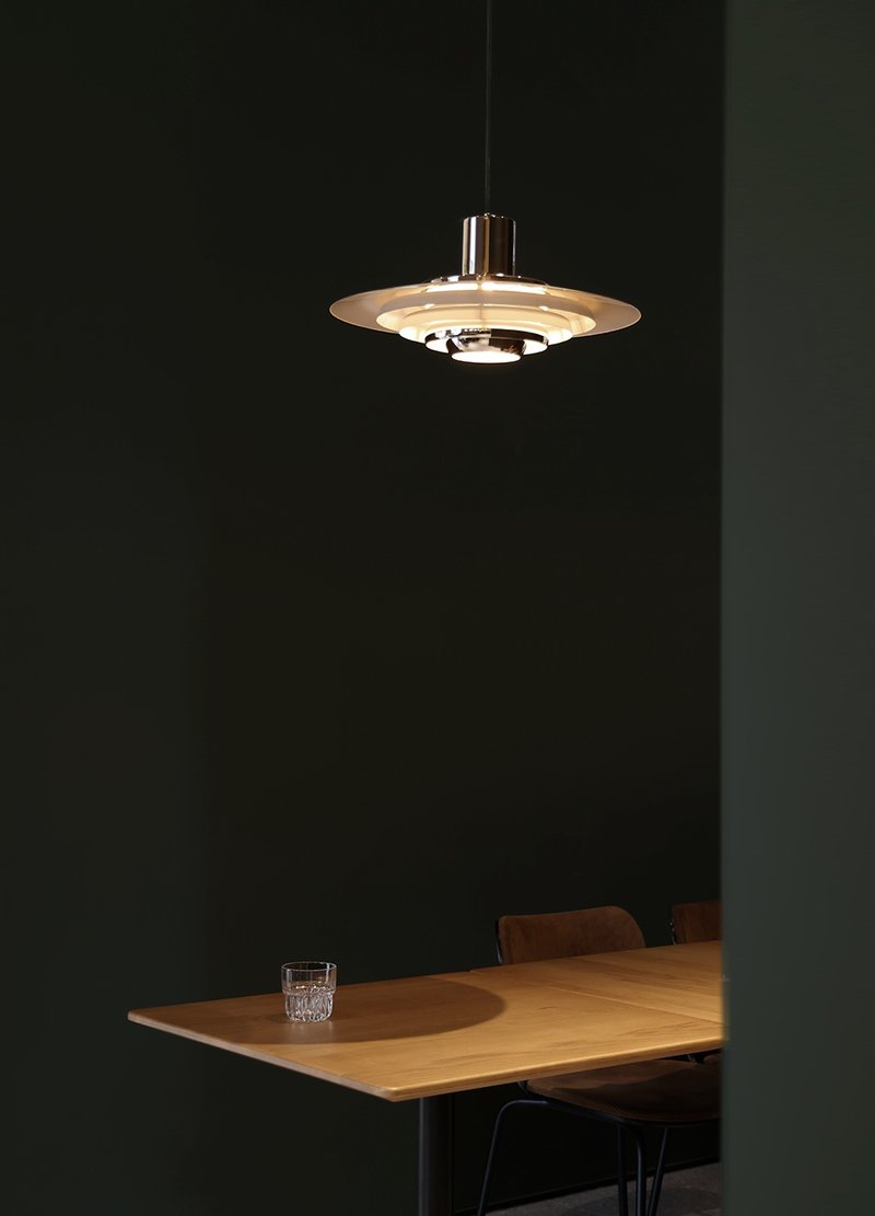 The brand's unique dark green © Xiaole