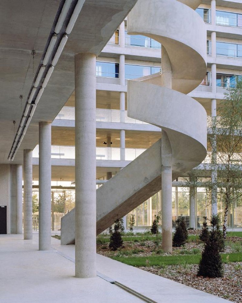 @BRUTHER © MAXIME DELVAUX