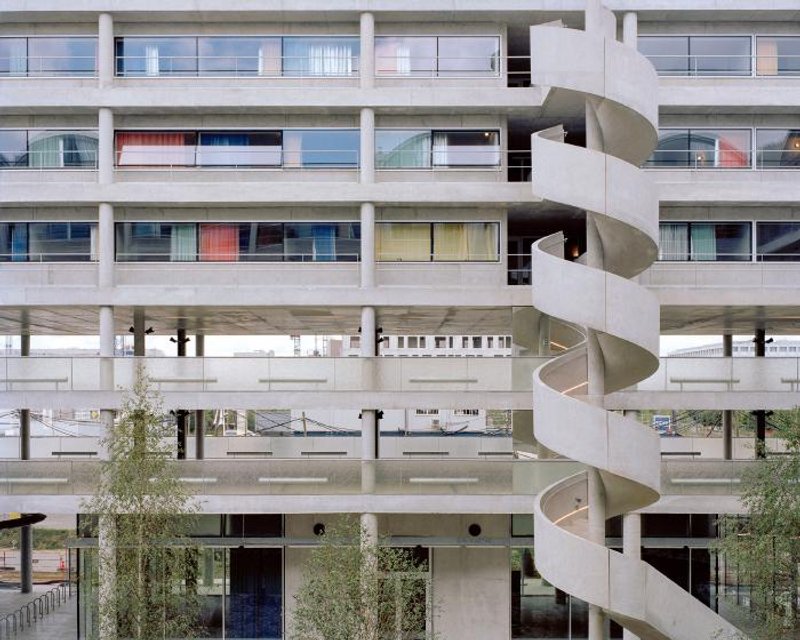 @BRUTHER © MAXIME DELVAUX