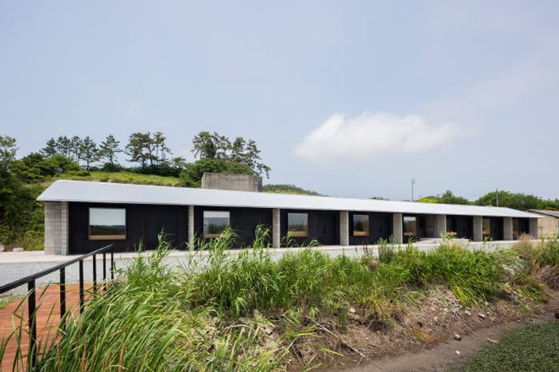 @TCA (THE CONCRETE ABSTRACT)