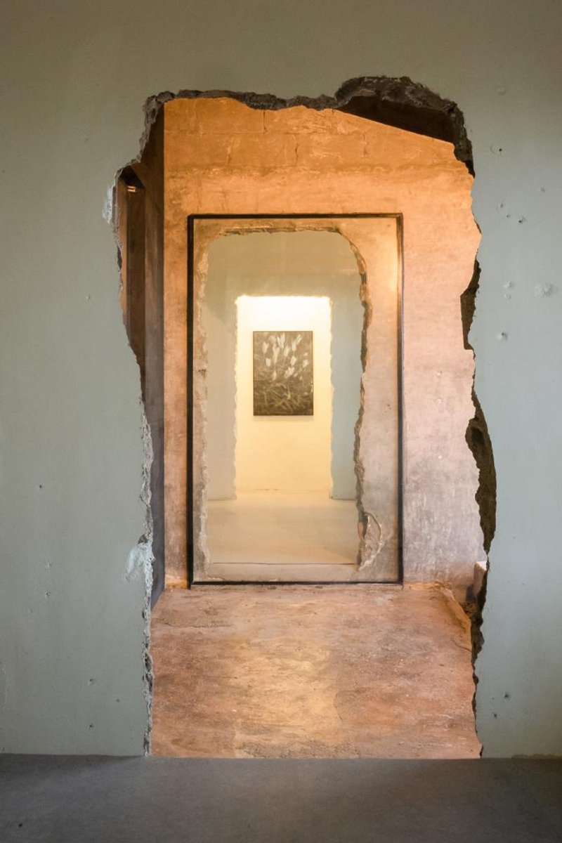 @TCA (THE CONCRETE ABSTRACT)