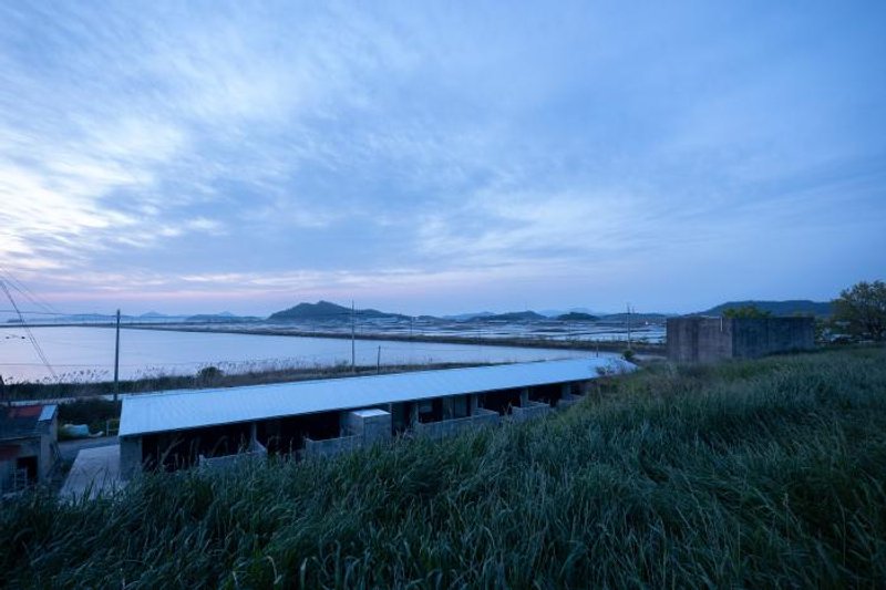 @TCA (THE CONCRETE ABSTRACT)