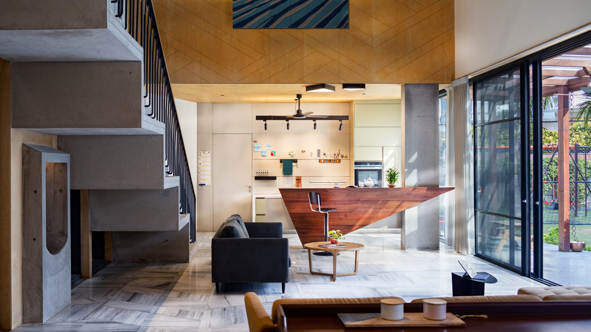 Family kitchen & living area