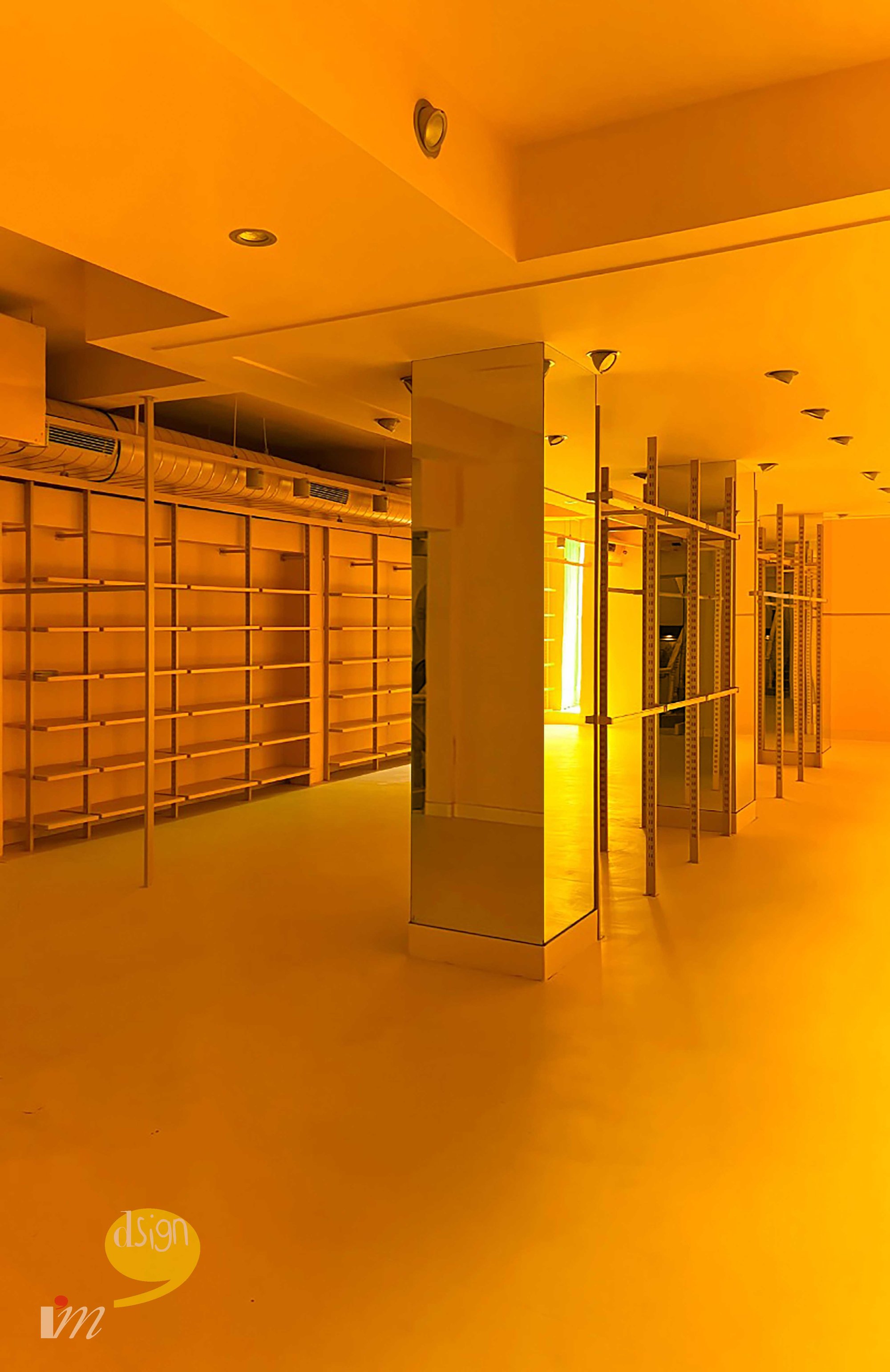 The monochrome shelving