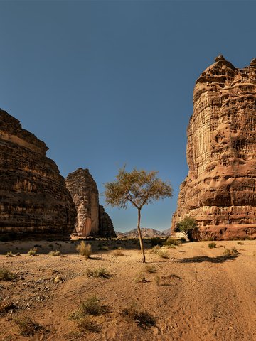 Climatic Responsive Architecture – Sustainable Design In Arid Regions (Hot Desert Climate)