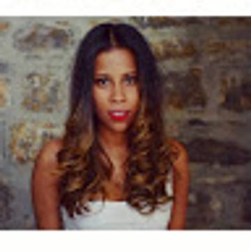 NICOLLE CARVALHO FERREIRA