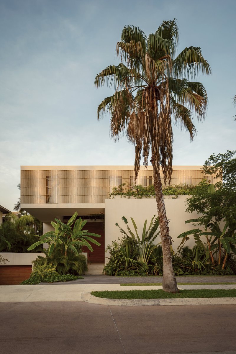 PUKKUN Residence by REIMS 502