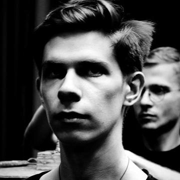 Роман Петльований